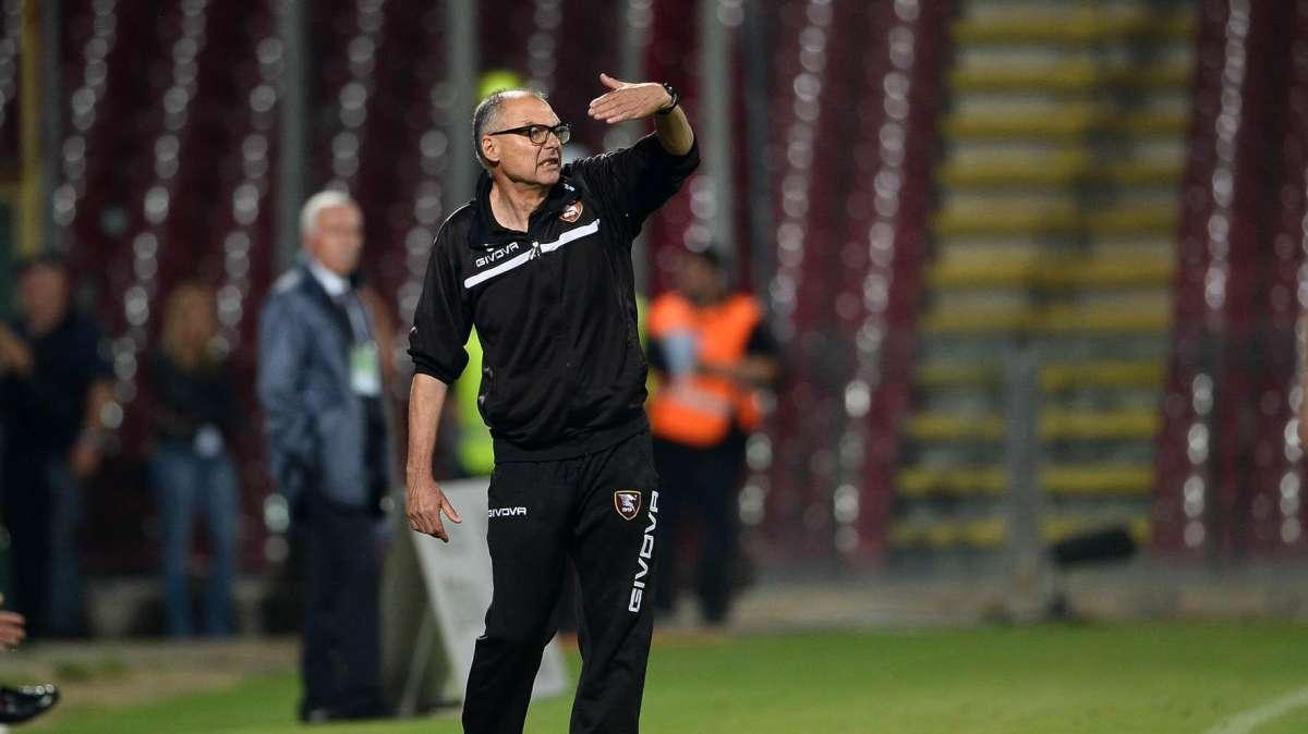 Ascoli-Pontedera 5-0, Menichini: “L’Ascoli gioca da squadra vera, completa in ogni reparto”
