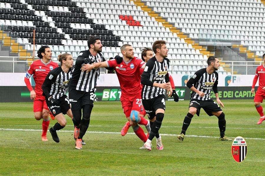 Ascoli Calcio, la salvezza diretta passa contro la SPAL