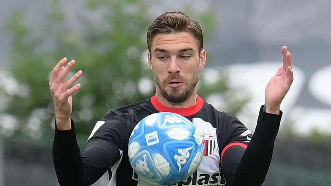 Ascoli-Cosenza 0-1, le pagelle: Vaisanen, distrazione fatale. Falzerano in panne.