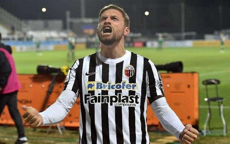 Como-Ascoli 1-1, le pagelle: Dionisi capitano vero, Leali come Superman 