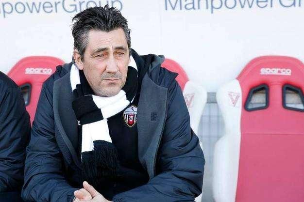 Aglietti: "Meritavamo la vittoria, complimenti alla squadra"