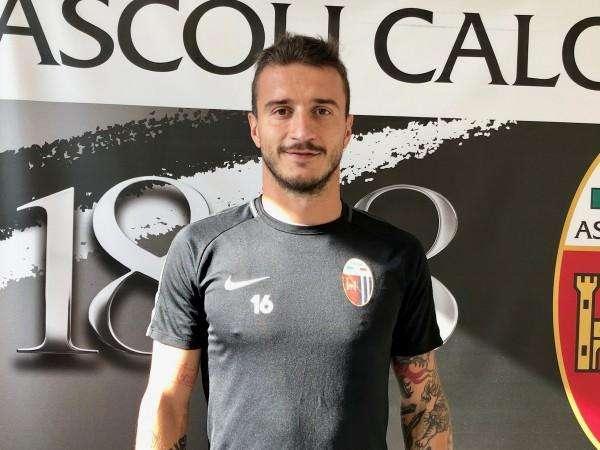 Casarini: “Ripartiamo dalla prestazione. Concorrenza sana, voglio mettere in difficoltà il mister”