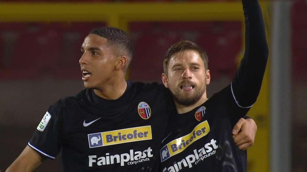 Ascoli, Agente Dionisi: "Valuteremo i segnali che manderà la società" 