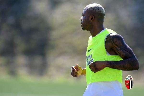Ascoli Calcio, Adjapong: "Dobbiamo svoltare e alzare l'asticella" - VIDEO 