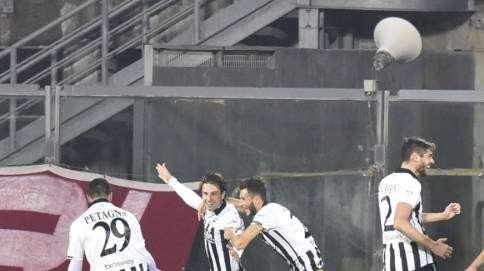 Tre gol per Cacia con l'Ascoli e tre vittorie