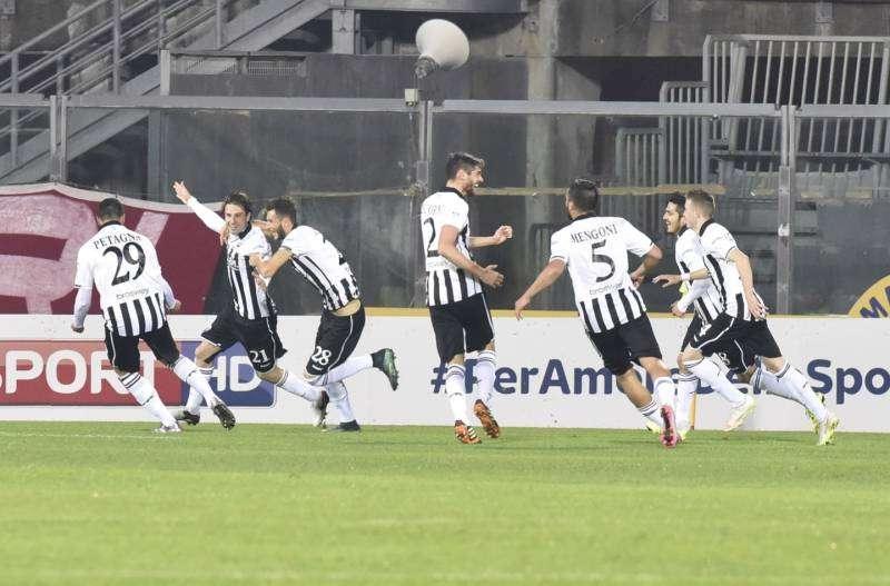 L'ultima al Del Duca nel 2015: vittoria d'obbligo per i tifosi