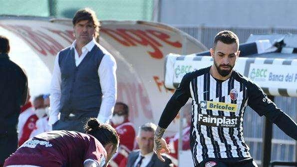 Ascoli Calcio, Parigini verso la maglia da titolare contro il Pordenone