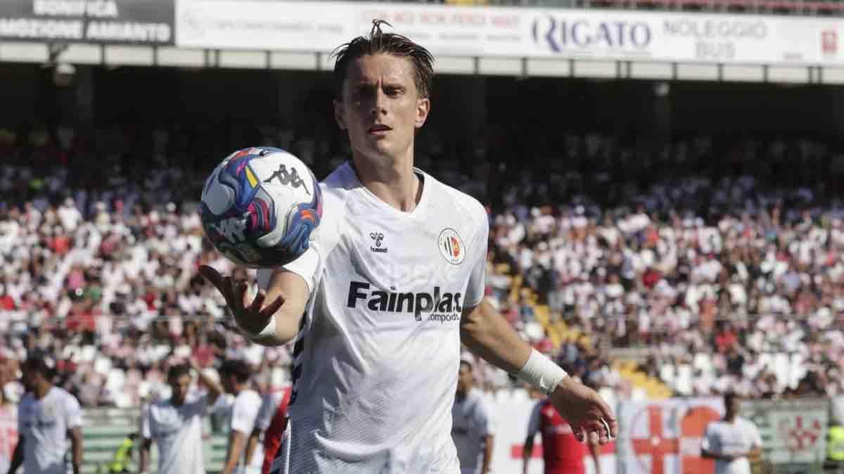 Ascoli, Bolsius convince Tomei: può conquistare più spazio