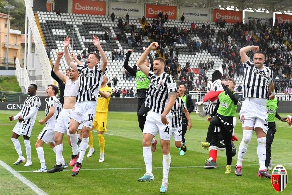 Corsa ai playoff: sarà dura ma l'Ascoli ha l'obbligo di crederci