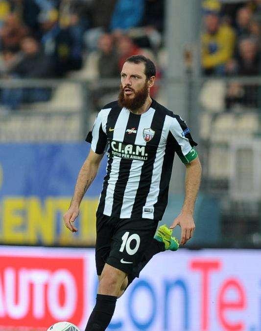 Giorgi migliora, terapie per Carpani