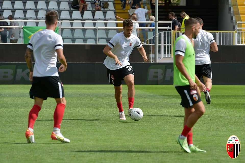 Ascoli Calcio, seduta tattica e partita per i bianconeri