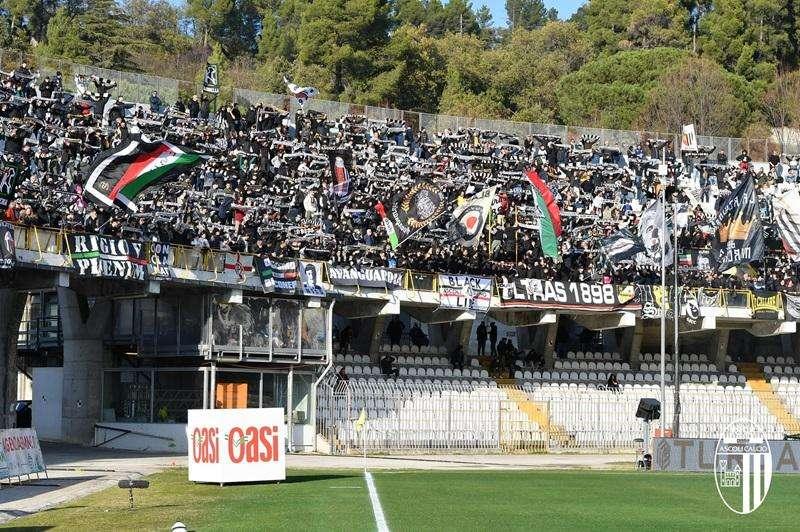 ASCOLI-CREMONESE 0-0: finisce a reti bianche al Del Duca