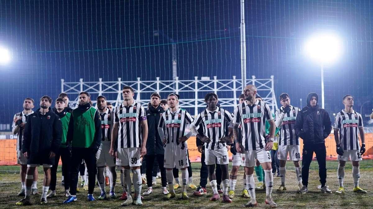 Arezzo-Ascoli, sono 25 i bianconeri convocati da Tomei