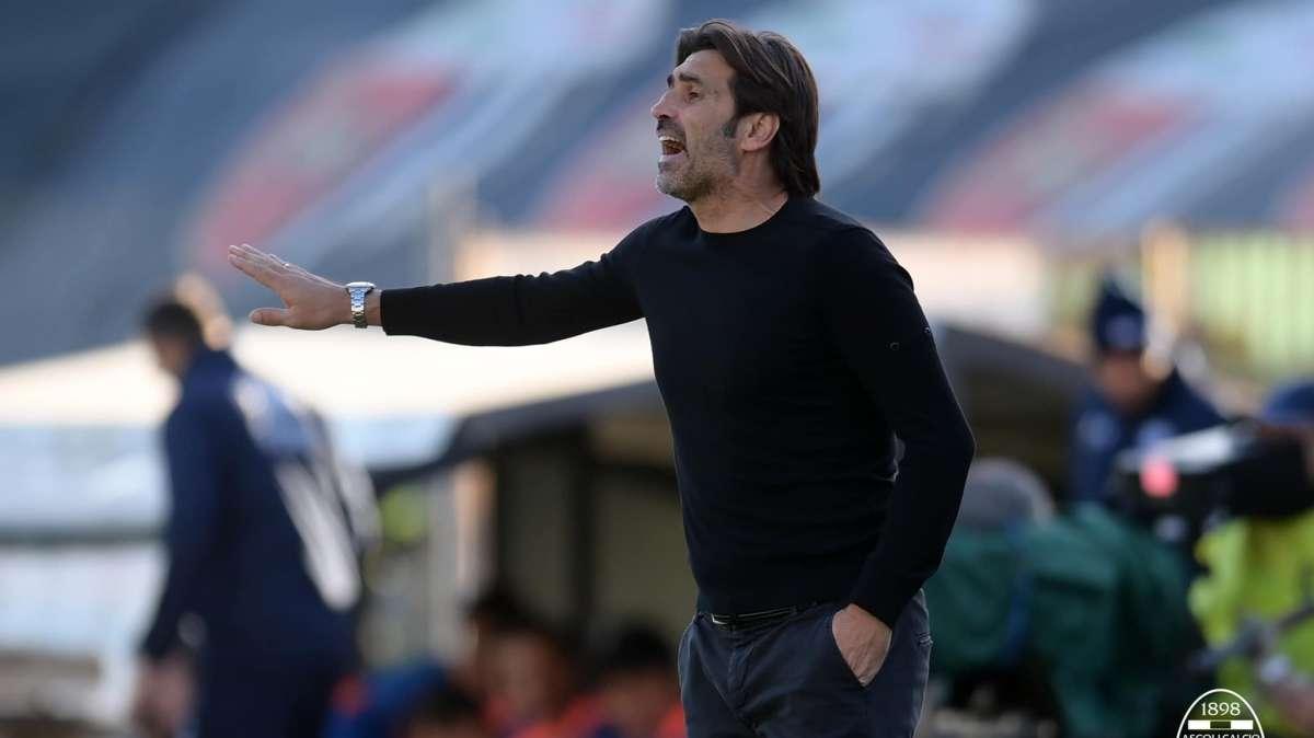 UFFICIALE - Ascoli, esonerato l'allenatore William Viali