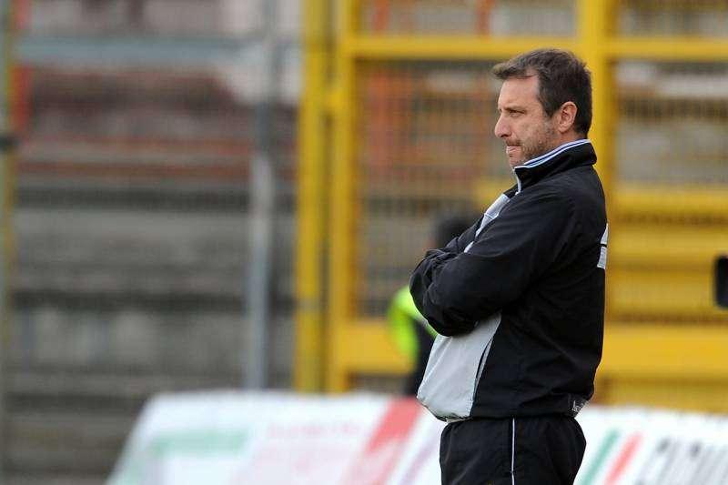 Mangia squalificato non sarà in panchina contro la Salernitana 