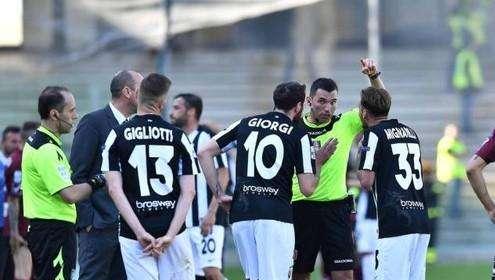 Giudice Sportivo - Due giornate a Mignanelli
