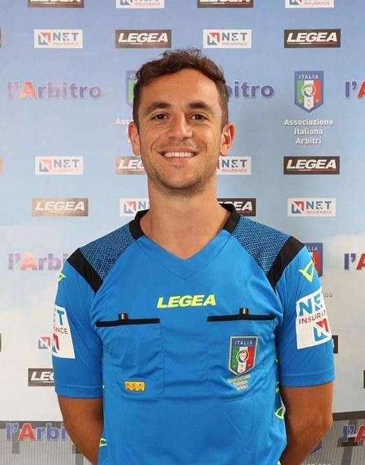 Ascoli-Cosenza, Fischietto a Robilotta di Caserta