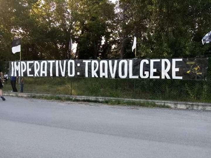 Ascoli, Ultras in vista del Benevento: "Imperativo: Travolgere" 