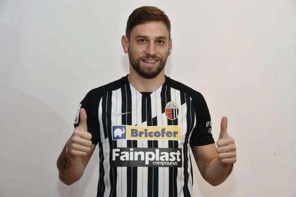 Amichevole Recanatese-Ascoli 1-4, con doppietta di Dionisi