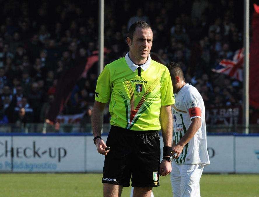 Crotone-Ascoli, l'arbitro è Piscopo