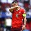 Xhaka ammette il falso certificato Covid: ora rischia il carcere
