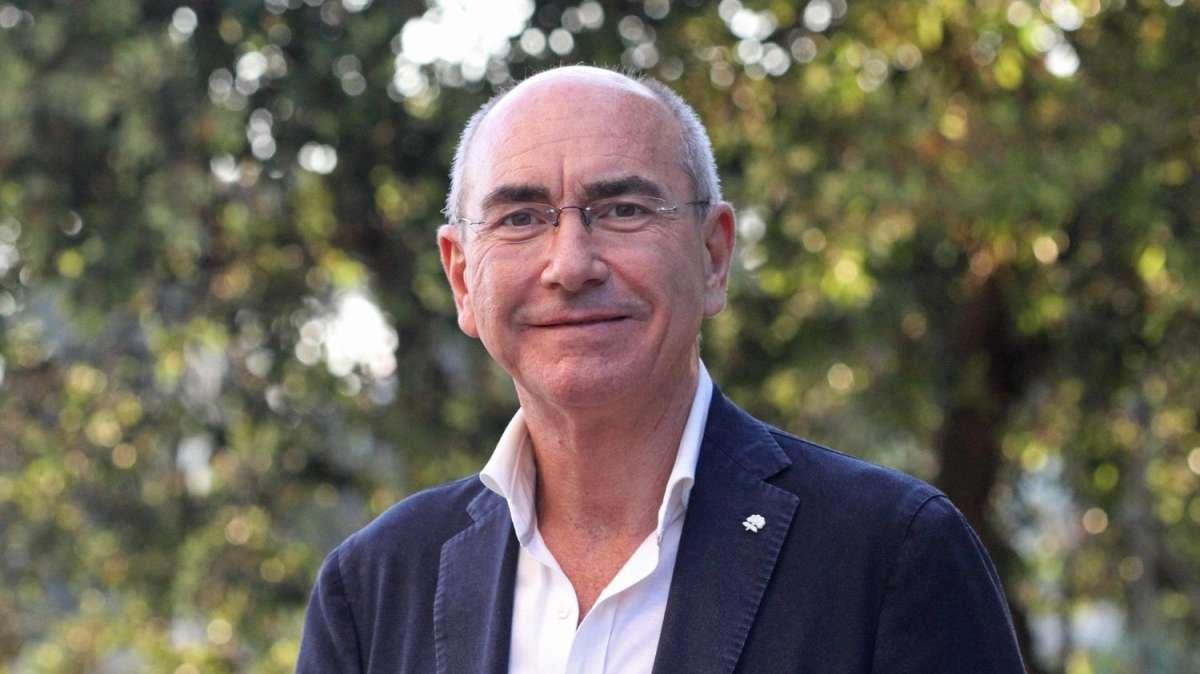 Milan brutto, ora pensa alla Champions. Ibra divide i rossoneri. Squadra stanca, ripensare il modulo. Juve, Lazio e Atalanta: il Var spento in Europa. In Italia gestito meglio