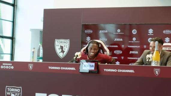Torino, si presenta Soppy: "Mi aspetto di giocare e fare assist. Juric? Parla più di Gasp"