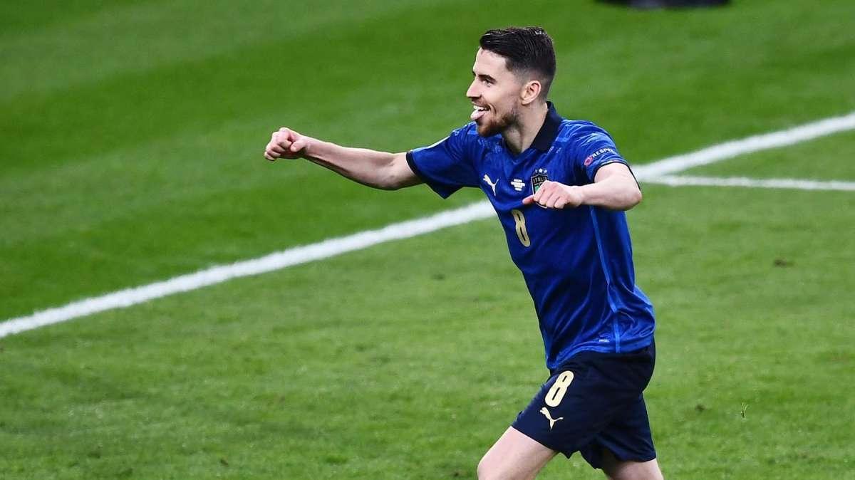 Jorginho guarda avanti: "A volte il calcio ti punisce, ma a marzo l'Italia non abbasserà la testa"