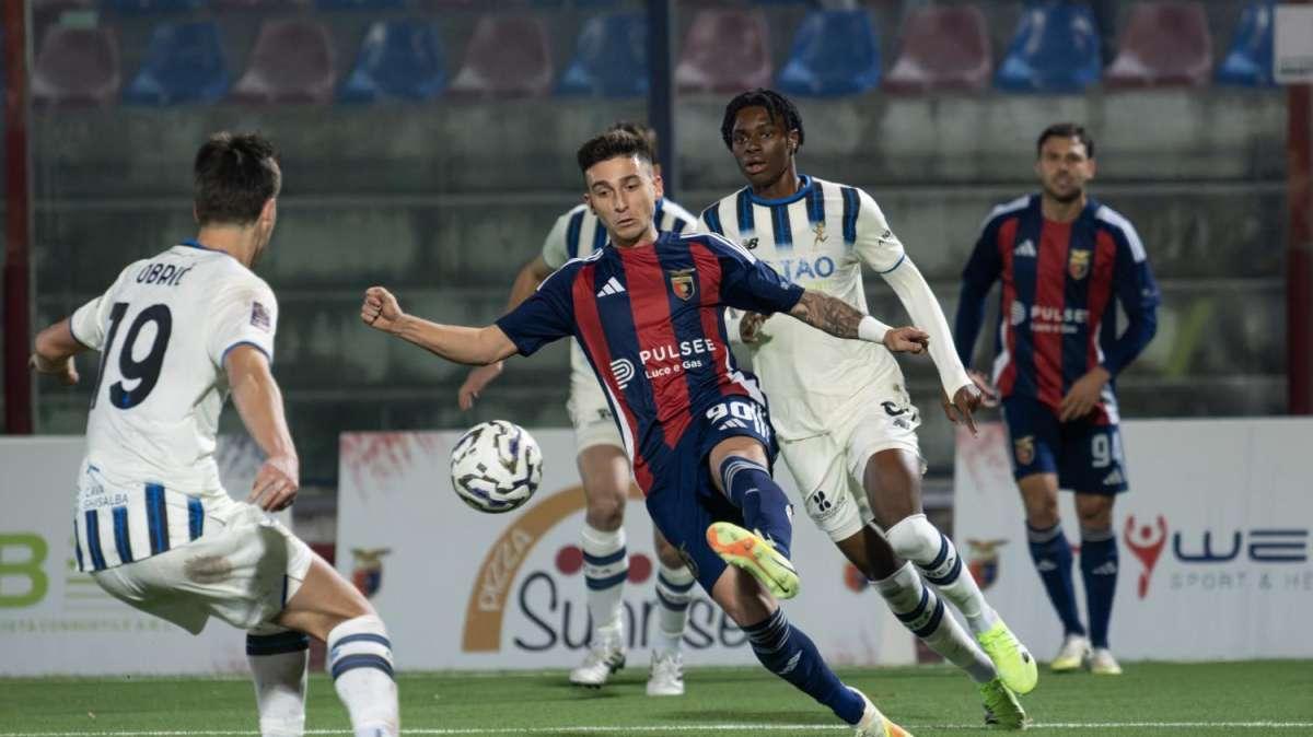 Photogallery Frana Gomme Madone, gli scatti più belli della sfida Casertana-Atalanta