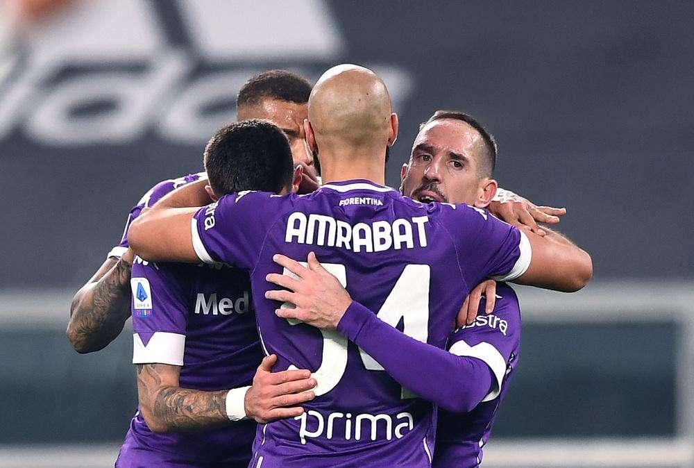 Decisivo Vlahovic, la Fiorentina batte anche il Cagliari 