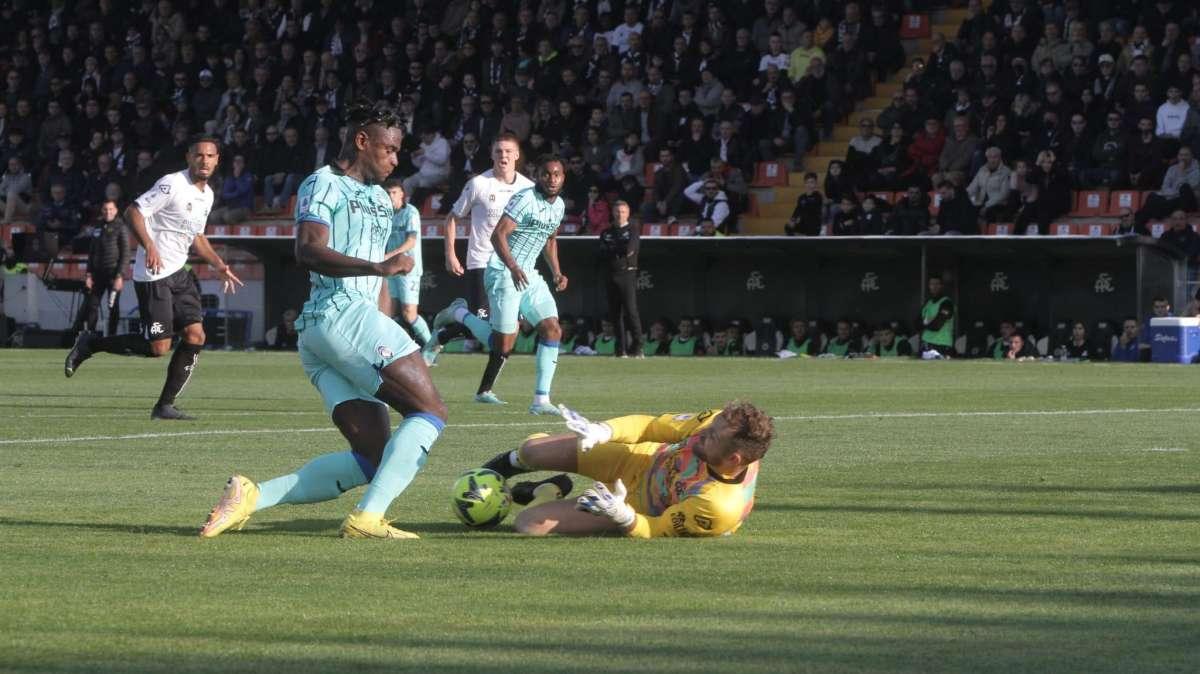 FOCUS TA - Classifiche a confronto: +5 Napoli, +7 Juventus. Atalanta -6