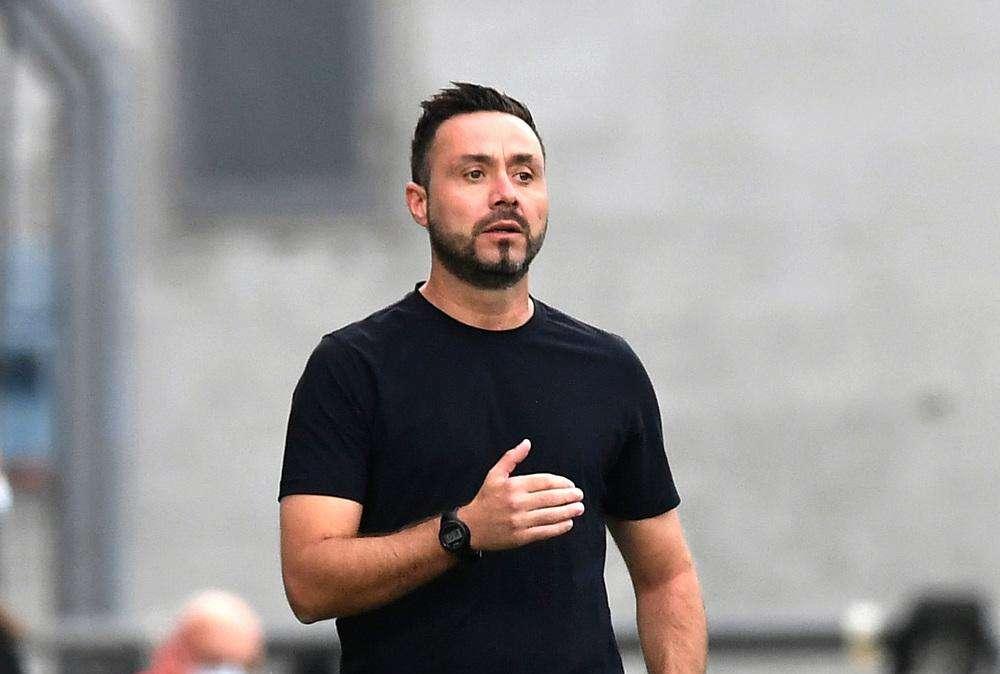 LIVE Formazioni - Bologna, ancora out Skov Olsen. Fiorentina, ballottaggio Callejon-Lirola. Torino, non convocati Izzo e Zaza. Roma, assente Smalling