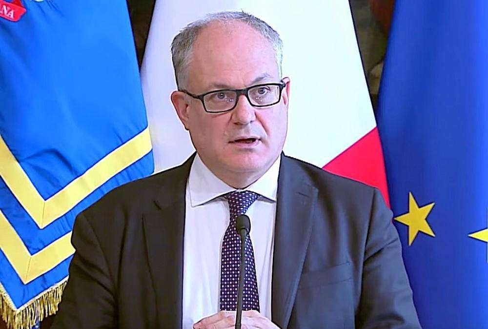 Coronavirus. Gualtieri: "Giorni difficili, non vogliamo lasciare indietro nessuno"