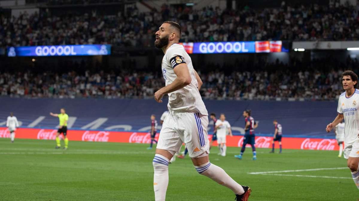 Benzema fa 323 con la maglia del Real. Raggiunto Raul al 2° posto, CR7 è lontanissimo