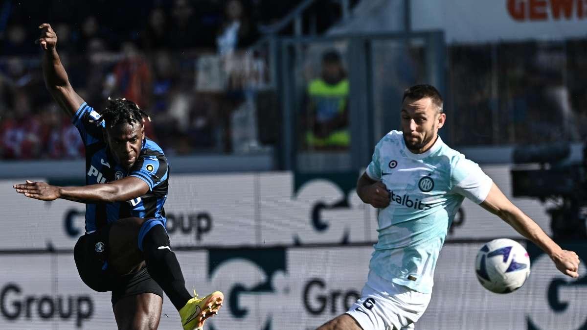Gazzetta, la moviola di Atalanta-Inter: "Il rigore giusto, manca un giallo per parte" 