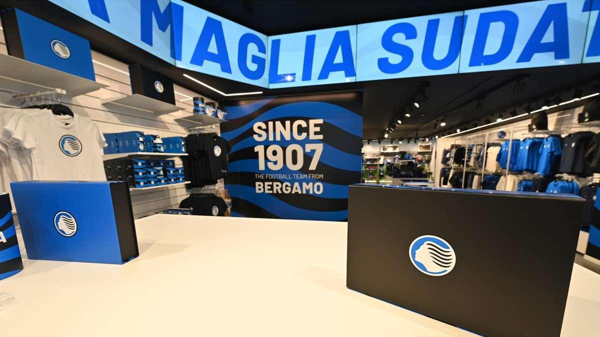 All'Atalanta Store Bergamo Centro iniziative per il nuovo logo