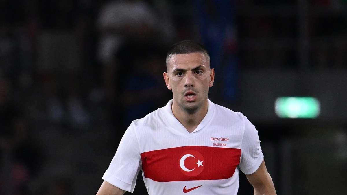 Demiral sulle orme di Lilian Thuram. L'ex Juve l'ultimo difensore a segnare una doppietta
