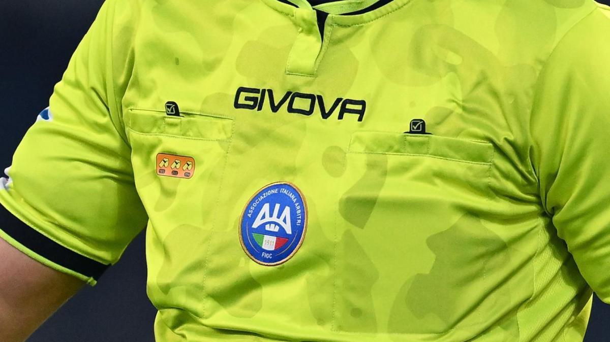 Serie A, le nuove regole: cinque secondi e Var esteso