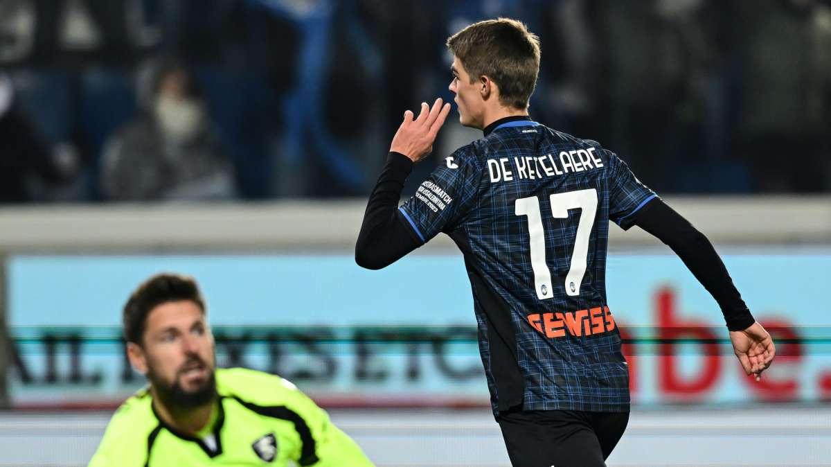 Le pagelle di De Ketelaere - Ingresso impeccabile, un gol e un assist in meno di trenta minuti