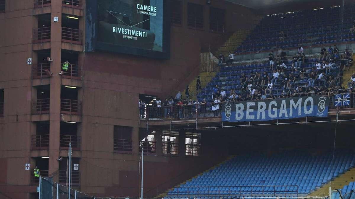 Fotonotizia - L'arrivo dei nerazzurri al Ferraris 