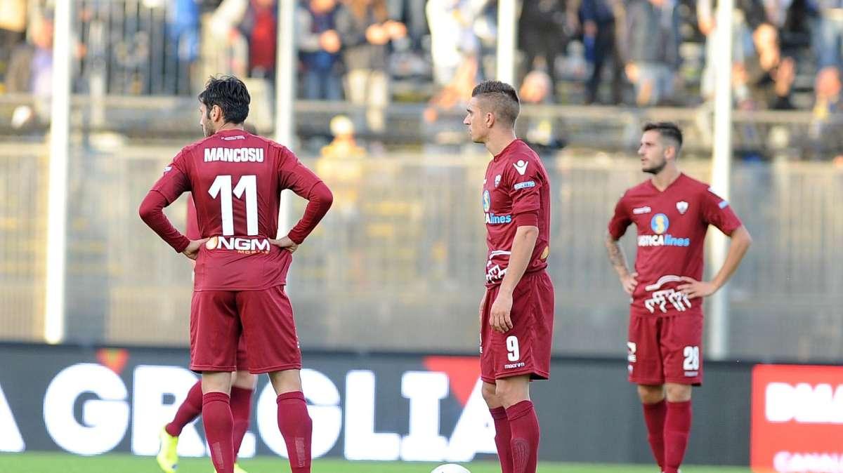 Trapani, entro sabato urgono nuovi tesseramenti per evitare il crac. Ma con quali soldi?