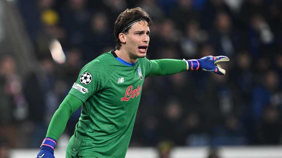 Da Kalulu a Donnarumma, tutti dietro a Carnesecchi: l'Atalanta si gode il suo stakanovista da record