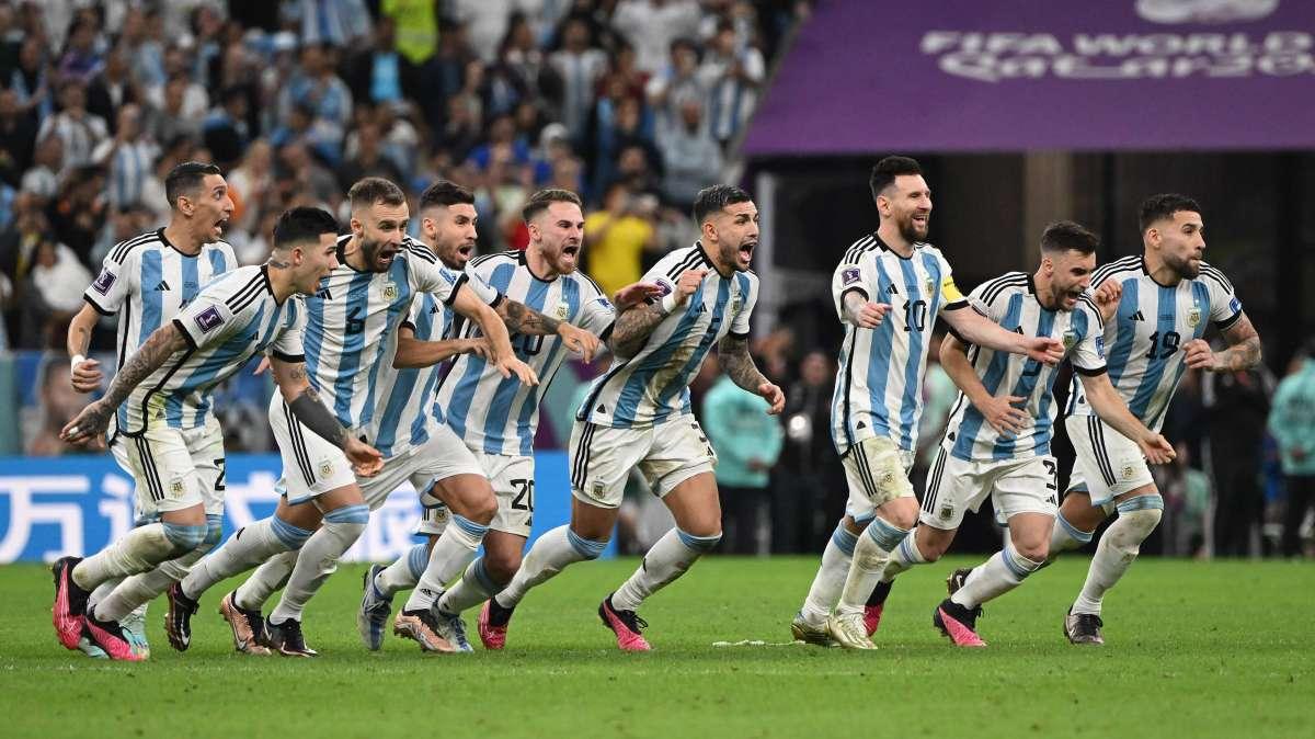 "La FIFA ci vuole fuori". L'Argentina perde la "voce": lo speaker cacciato da Infantino