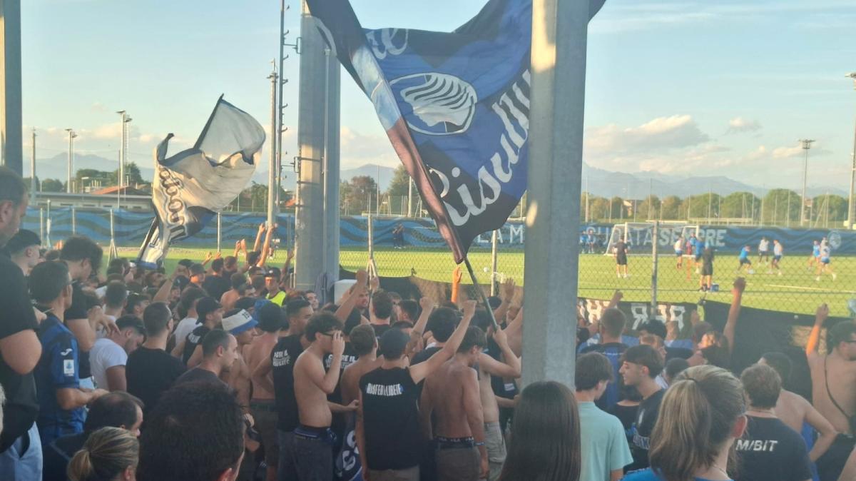 Zingonia, il patto tra curva e squadra: «Dobbiamo stare tutti uniti»