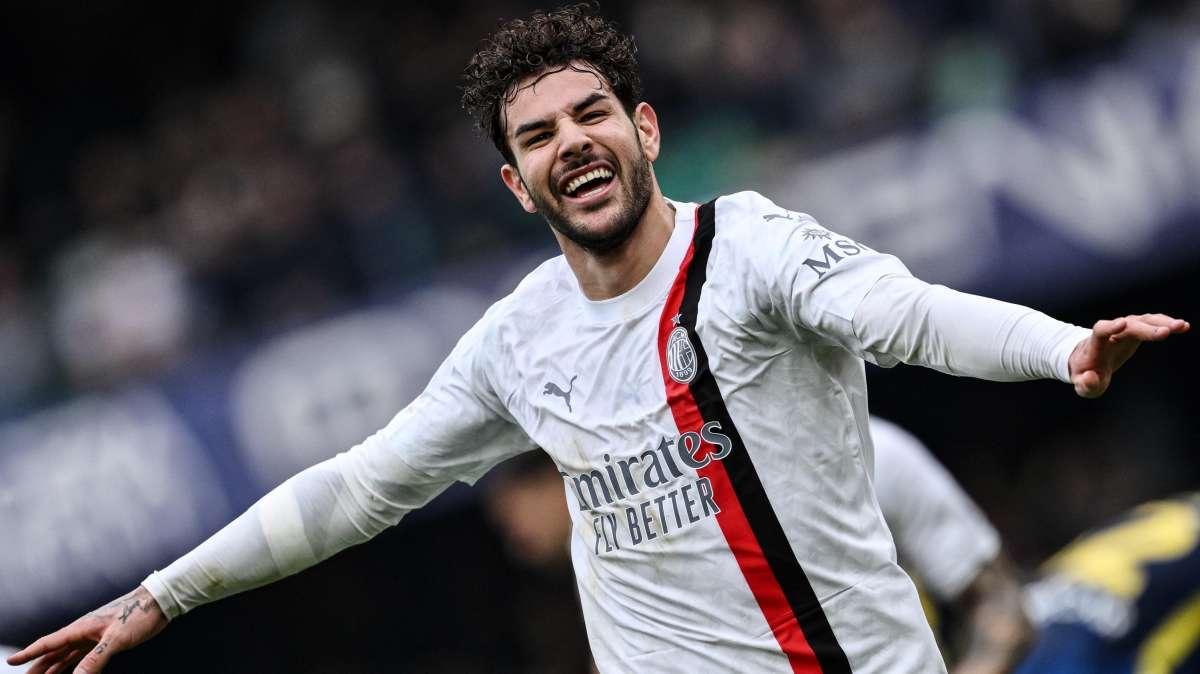 Arabia su Rafael Leao, il Bayern Monaco punta Theo Hernandez: pronto l'assalto al Milan