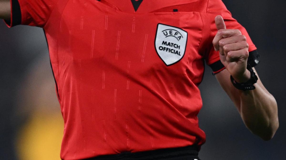 Lutto nel calcio: è morto l'arbitro olandese Rob Dieperink, aveva 38 anni