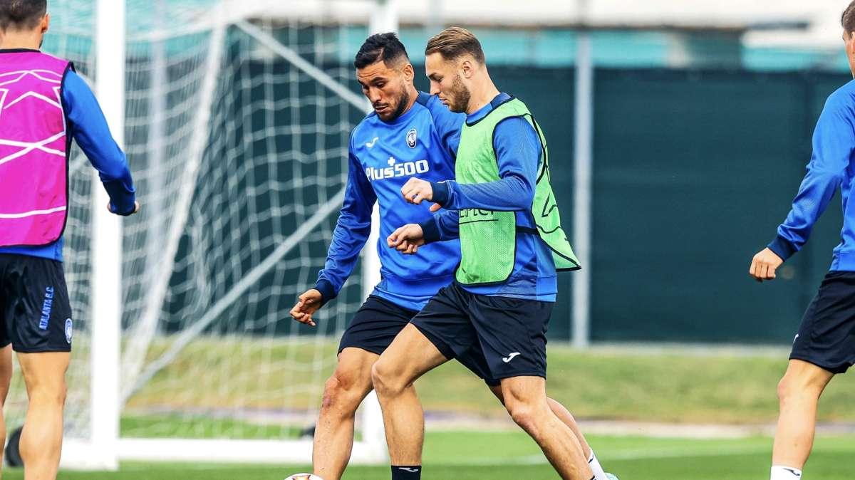FOTO - La rifinitura della Dea, aspettando il Manchester United 