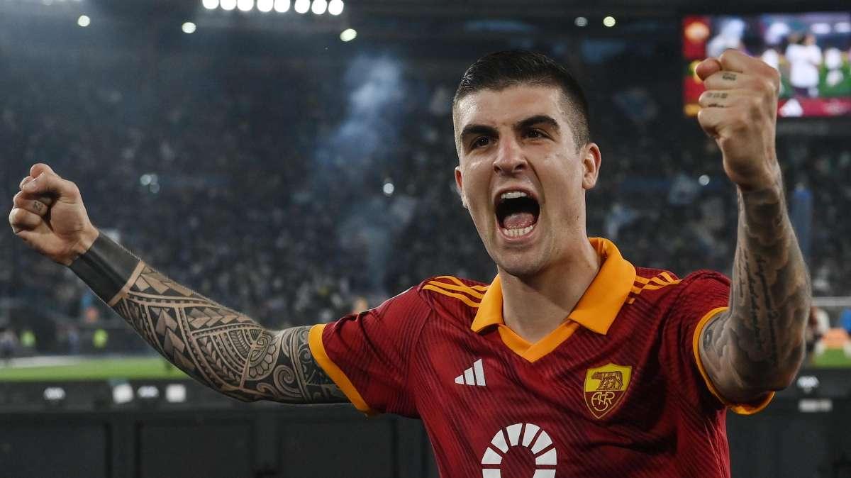 "La multa a Mancini la paghiamo noi". Raccolta fondi dei tifosi della Roma: superati i 5000€