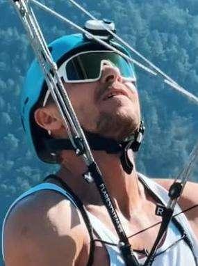 Sport estremi, é morto Felix Baumgartner: l’ultimo volo fatale della leggenda degli sport estremi