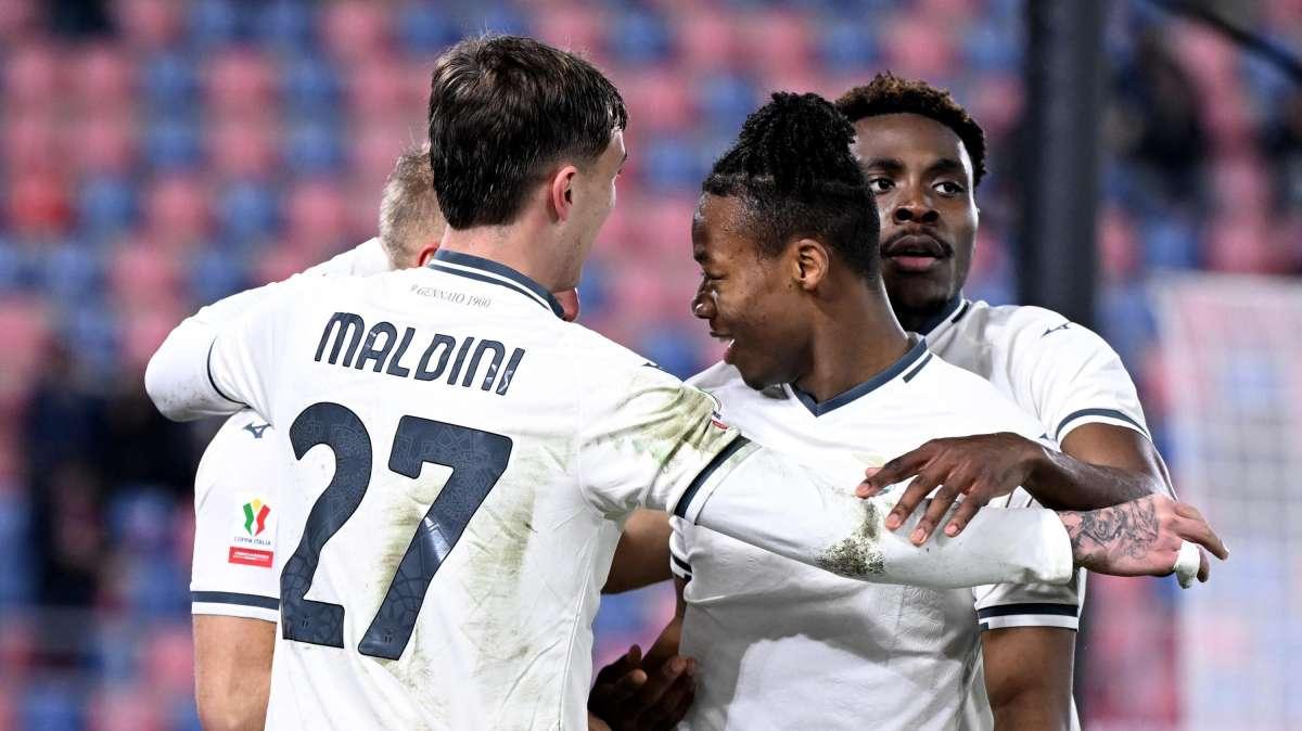 Il nuovo volto della Lazio: Sarri in emergenza ridisegna la squadra, la Dea attenta all'ex Maldini